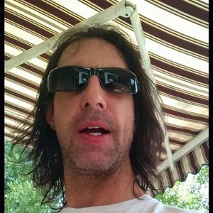 Meet your Posher, Thomas